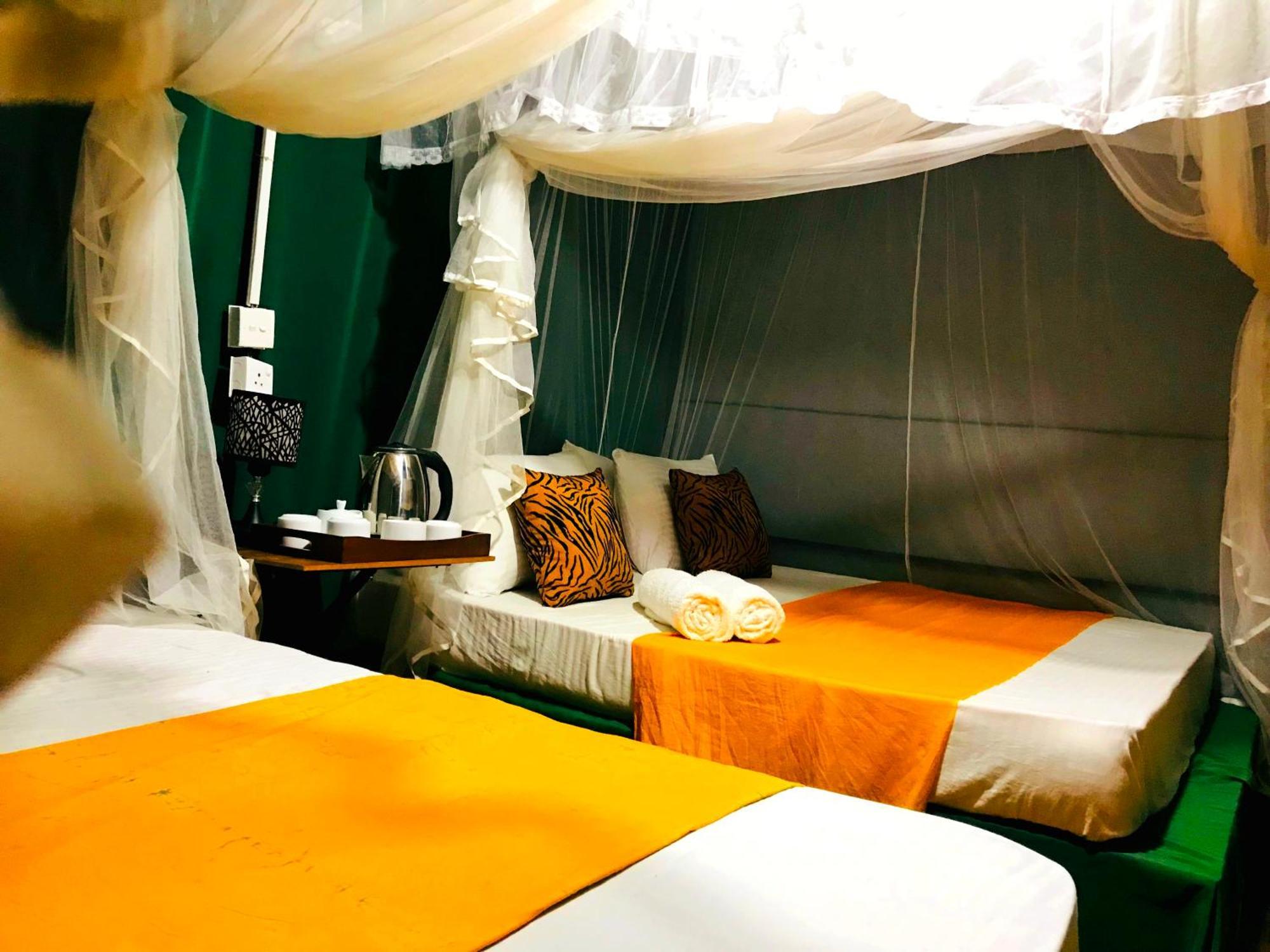 Atha Safari Resort & Riverside Camping Удавалаве Екстериор снимка